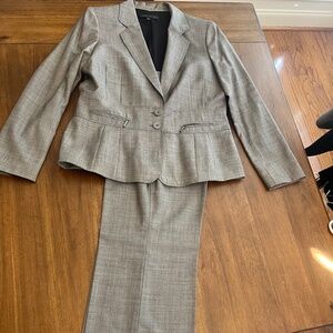 💼 Classic Gray Plaid Business Suit – Blazer & Pants Set